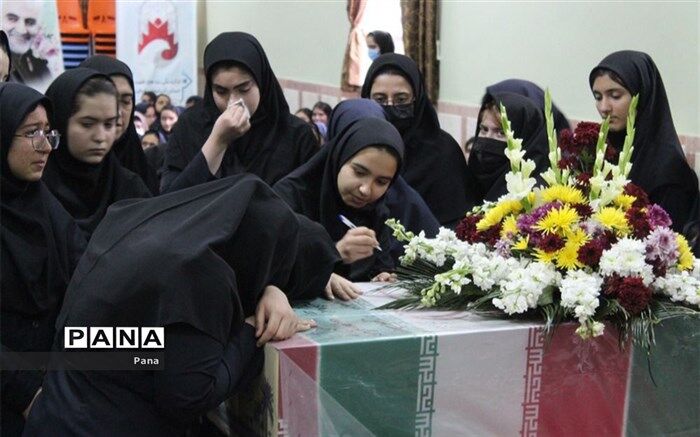 سلوک گمنامی در مدارس خسروشاه
