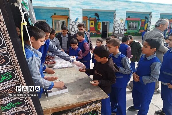 برپایی موکب به‌مناسبت شهادت حضرت فاطمه زهرا (س) در مهریز
