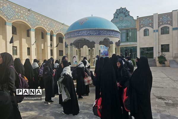 اعزام دانش‌آموزان زیارت اولی استان قزوین به حرم حضرت معصومه (س)