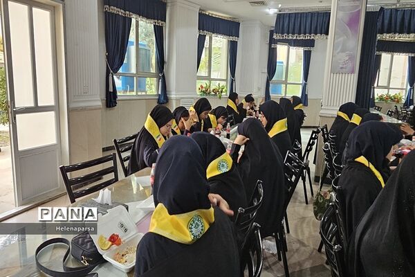 اعزام دانش‌آموزان زیارت اولی استان قزوین به حرم حضرت معصومه (س)