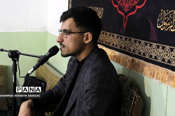 نشست تبیین و پرسش و پاسخ دانش‌آموزی در دبیرستان آیت‌الله هاشمی رفسنجانی باقرشهر