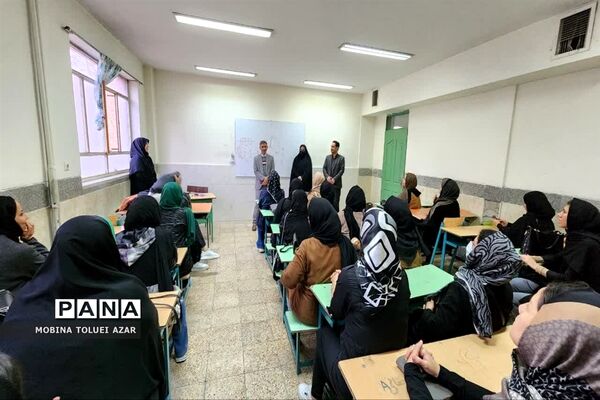 بازدید از کلاس‌های طرح شهید همت ناحیه یک بهارستان