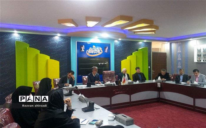 تشکیل باشگاه دانش‌آموزی خیرین مدرسه‌ساز، یک کار بنیادی و ماندگار است