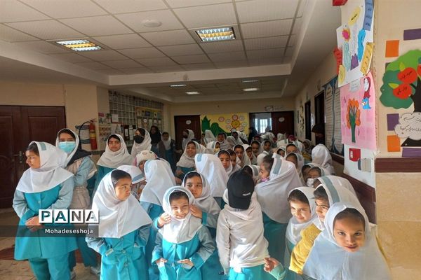 برپایی موکب فاطمی در آموزشگاه صدیقه‌کبری شهرستان فیروزکوه