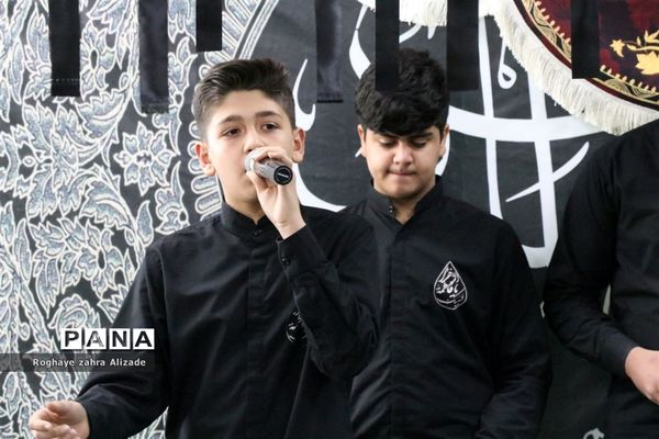 تشییع پیکر شهید گمنام در ناحیه 7 مشهد