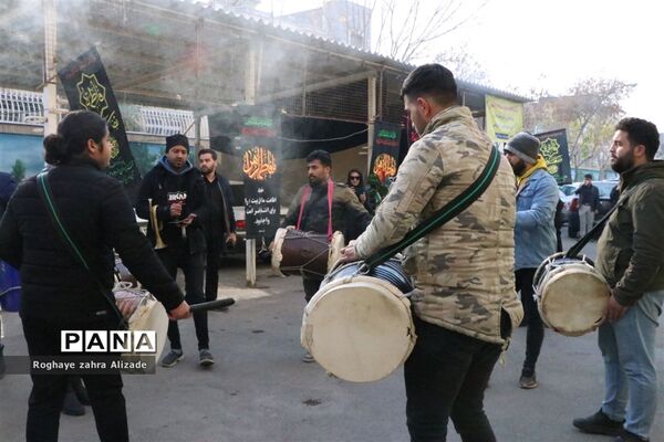 تشییع پیکر شهید گمنام در ناحیه 7 مشهد