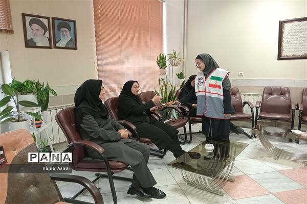 ایستگاه صلواتی به‌مناسبت ایام فاطمیه در آموزشگاه نمونه دولتی فرزانگان ناحیه دو