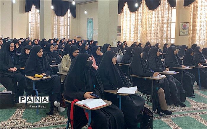 برگزاری طرح ملی تشرف در مدرسه صدیقه طاهره ناحیه یک شهرری/ فیلم