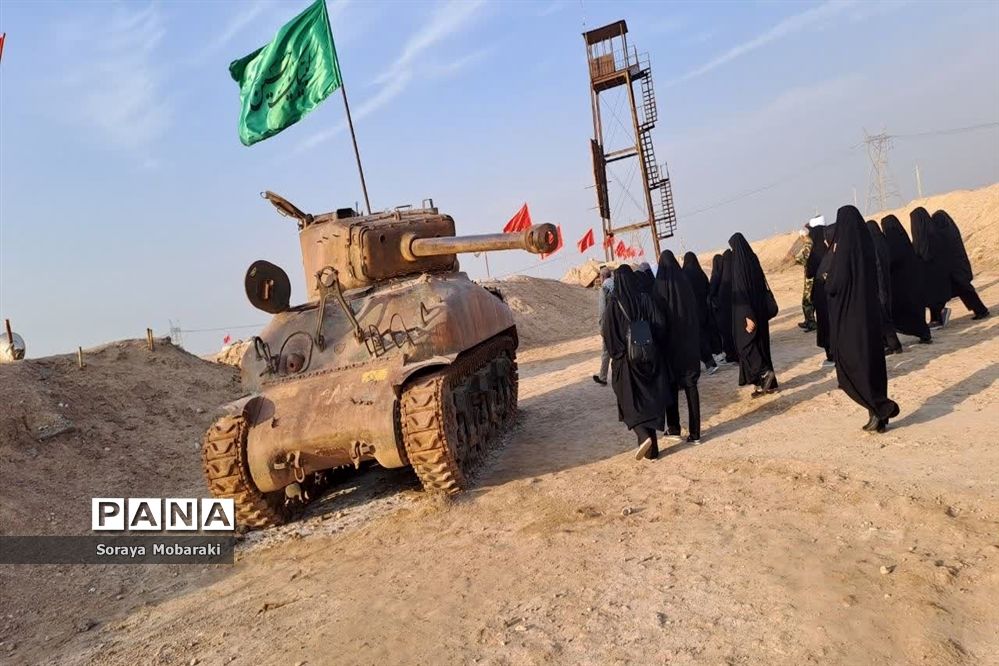 بازدید کاروان فرهنگیان راهیان نور شهرستان شیروان از مناطق جنگی جنوب