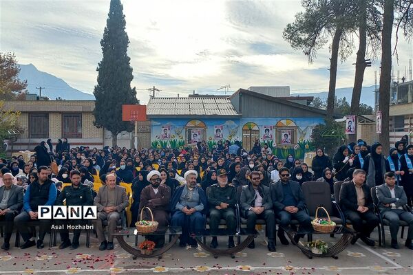 تشییع شهید گمنام در مدارس شهرستان زرقان
