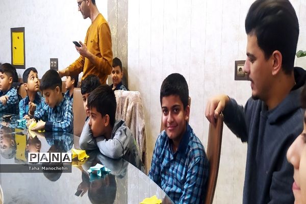 کارگاه ساخت  اوریگامی در هفته پژوهش در آموزشگاه علامه طباطبایی