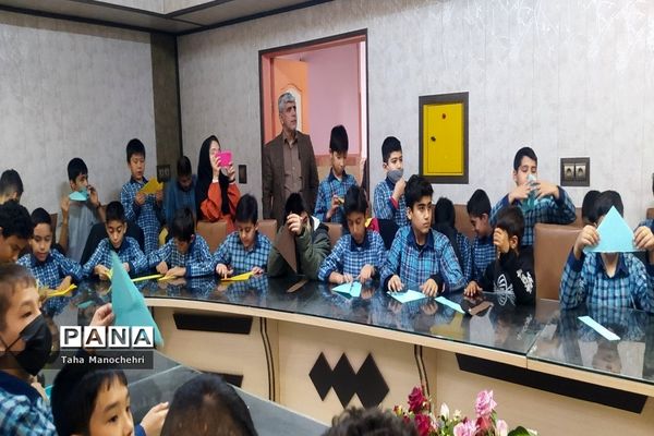 کارگاه ساخت  اوریگامی در هفته پژوهش در آموزشگاه علامه طباطبایی