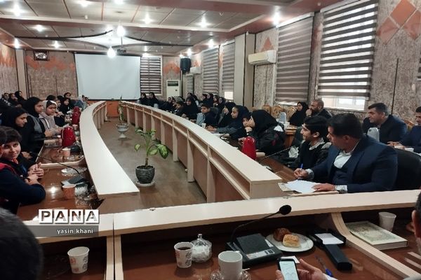 کارگروه نوجوانان کتابخوان اندیشه‌ورز