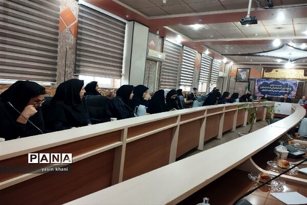 کارگروه نوجوانان کتابخوان اندیشه‌ورز
