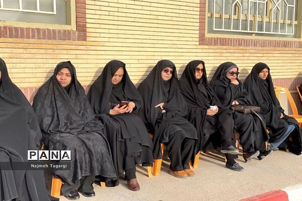 مراسم استقبال از پیکر شهید گمنام در مدارس دخترانه شهرستان مه‌ولات