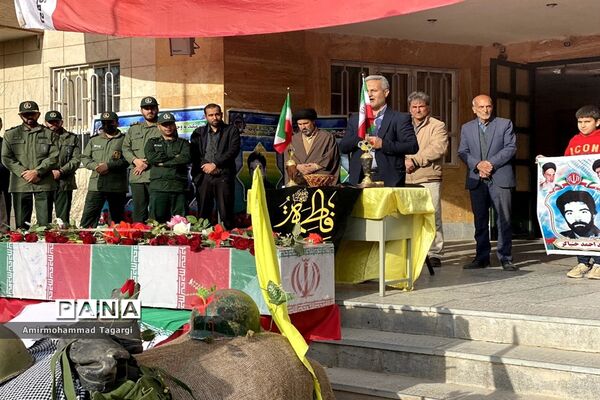 مراسم استقبال از پیکر شهید گمنام در مدارس پسرانه سطح شهرستان مه ولات