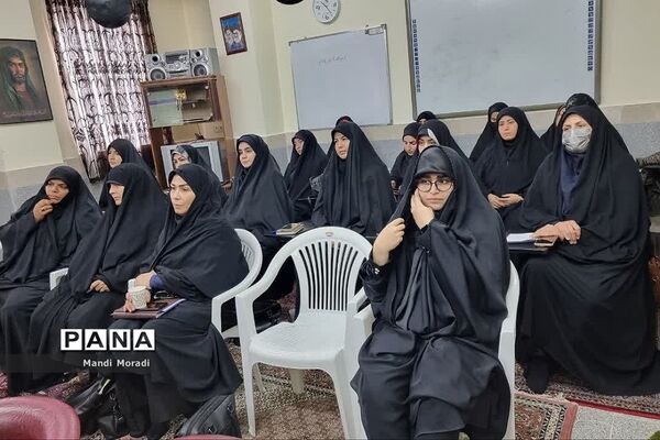 مراسم گرامیداشت هفته قرآن و عترت در مرکز دارالقرآن دماوند