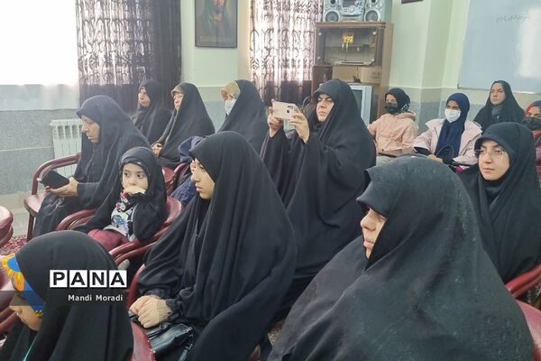 مراسم گرامیداشت هفته قرآن و عترت در مرکز دارالقرآن دماوند