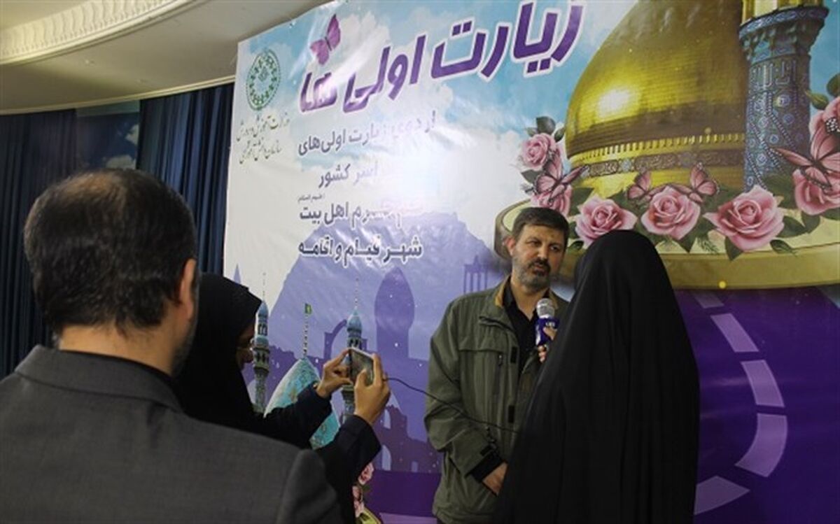 انس زیارت‌ اولی‌ها با اهل بیت از موثرترین موقعیت‌های تربیتی است