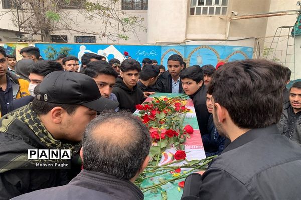 تشییع پیکر شهید تازه تفحص شده دفاع مقدس در گرگان