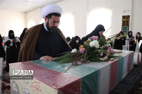 تشییع شهید گمنام در مدارس استان آذربایجان شرقی