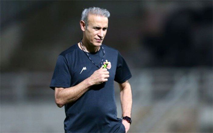 استقلال از یحیی گل‌محمدی شکایت کرد