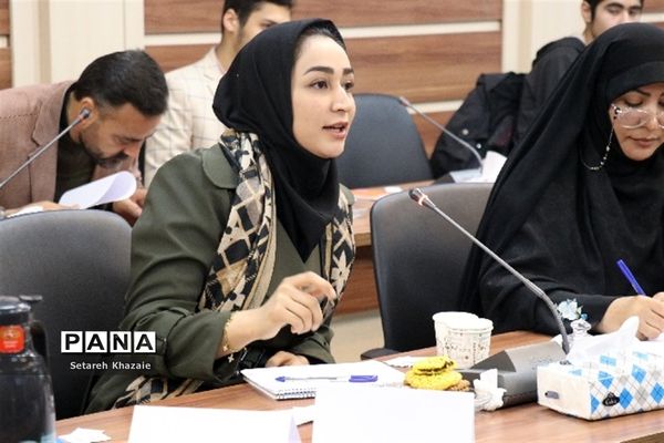 دوره تکمیلی تربیت تسهیل‌گر کتابخوانی نوجوان