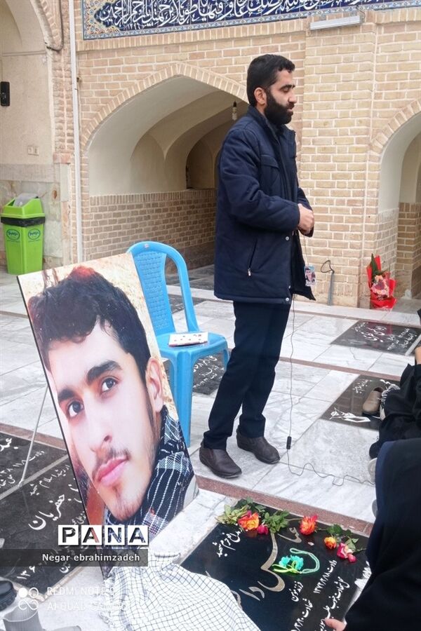 غبارروبی مزار شهید عباس دانشگر شهرستان جاجرم