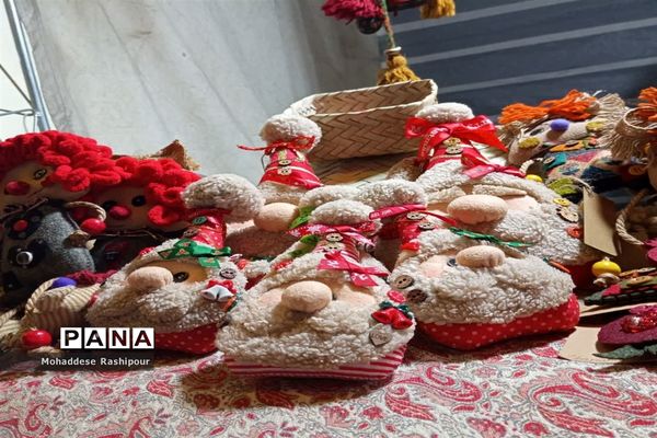 سومین نمایشگاه دستاوردهای فناوری و فن بازار گام‌ دوم دراسلامشهر