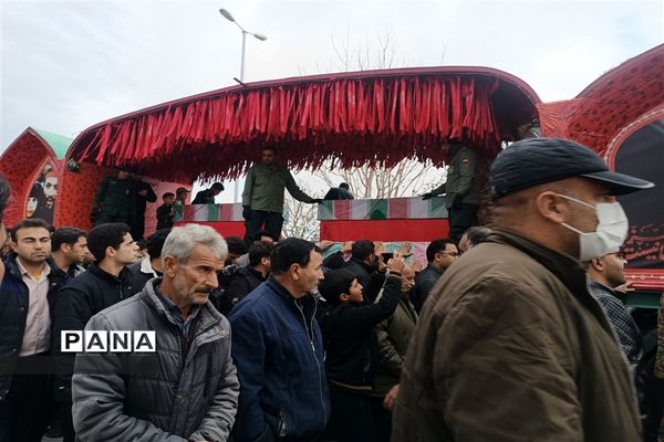 تشییع شهدای گمنام در شهرستان ورزنه