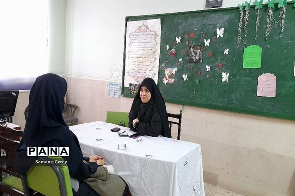 سومین اردوی جهادی درمان درسال تحصیلی جدید در دبیرستان بعثت