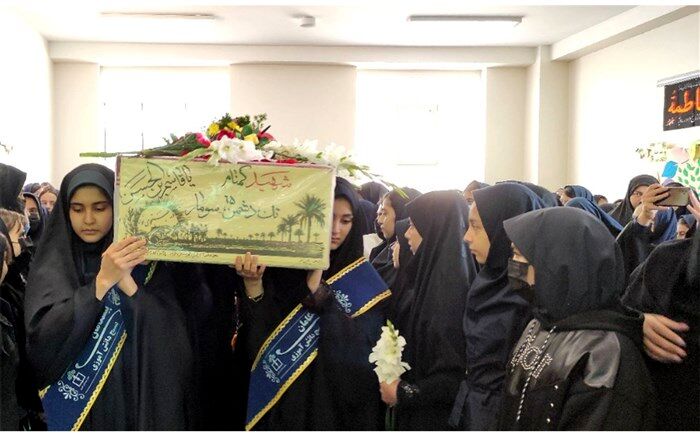 دانش‌آموزان اسکو با شهدا عهدی دوباره بستند
