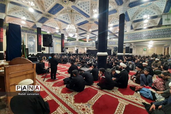برگزاری مراسم عزاداری شب شهادت حضرت فاطمه(س) با حضور امام جمعه مشهد