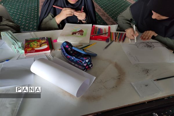 برگزاری همایش دختران فاطمی در آرامگاه سید حمزه (ع) شهرستان کاشمر