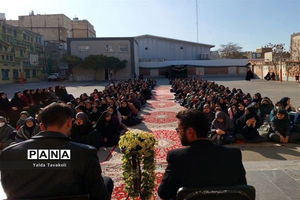 مراسم سوگواری به‌مناسبت شهادت حضرت زهرا سلام الله علیها و تشییع پیکر شهید گمنام در دبیرستان هوشیار