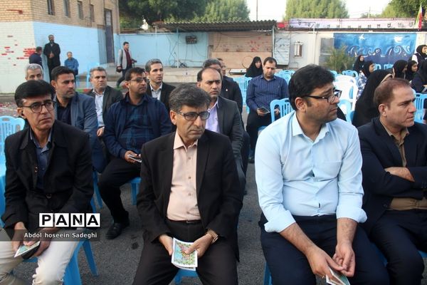 وداع با شهید گمنام  و زیارت عاشورا در دبیرستان متوسطه اول سمیه بوشهر