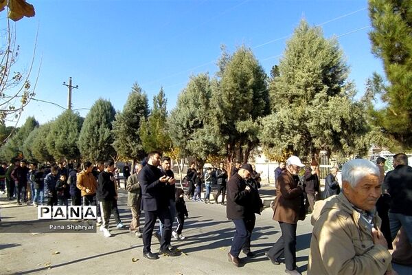 دانش‌آموزان عزادار فاطمی در شهریار