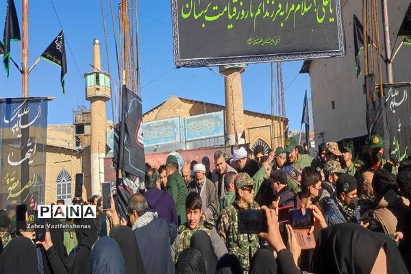 مراسم تشییع و خاکسپاری شهید گمنام در مصلی امام خامنه‌ای (ره) شهرستان شیروان