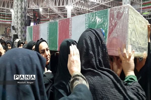 برگزاری مراسم وداع با شهید گمنام در مصلی اردکان