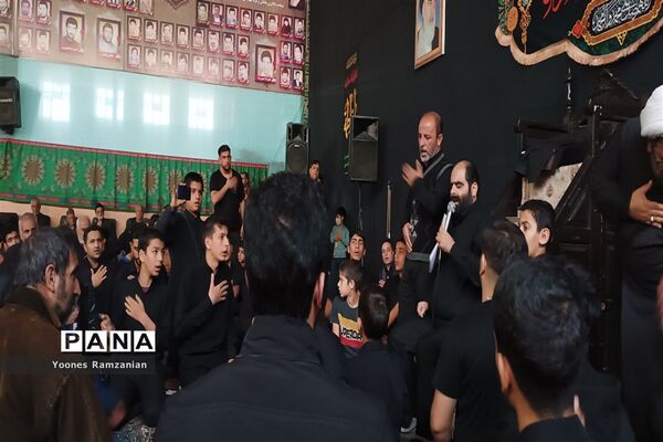 مراسم روضه و سینه‌زنی به‌مناسبت شهادت حضرت فاطمه (س) در خلیل‌آباد