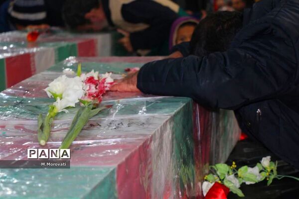 شهر آشخانه میزبان سه شهید گمنام