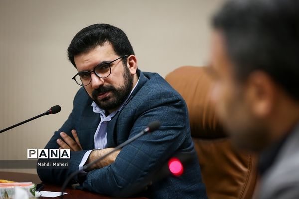 امضای تفاهم‌نامه سازمان مدارس غیردولتی با ستاد توسعه فناوری‌های نرم