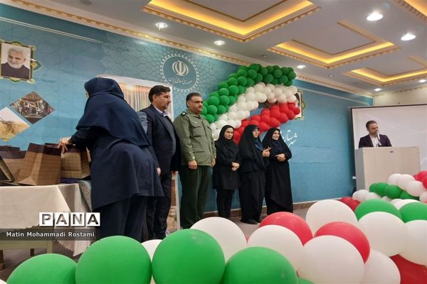 تجلیل از داوطلبان سلامت در شهرستان پیشوا
