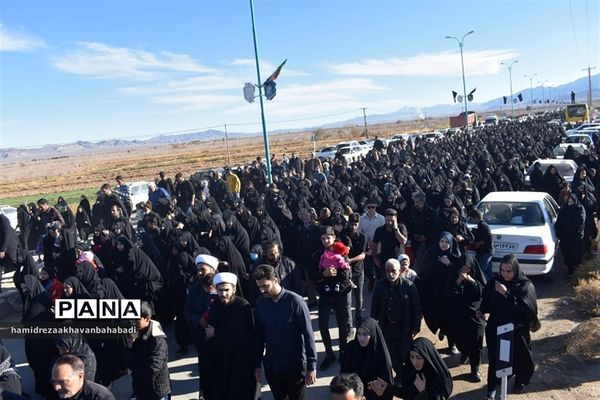تشییع شهید گمنام در روستای احمد آباد بخش مرکزی بهاباد