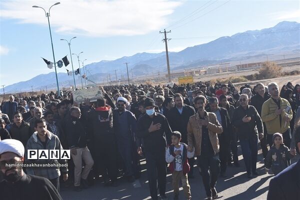 تشییع شهید گمنام در روستای احمد آباد بخش مرکزی بهاباد