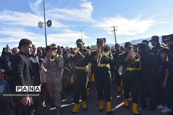 تشییع شهید گمنام در روستای احمد آباد بخش مرکزی بهاباد