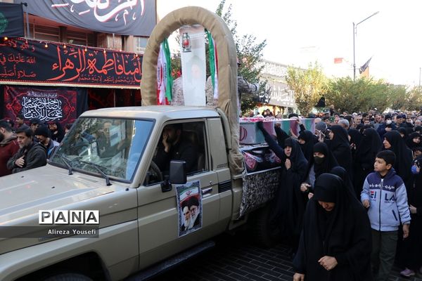 تشییع پیکرهای مطهر 7  آلاله فاطمی در قم