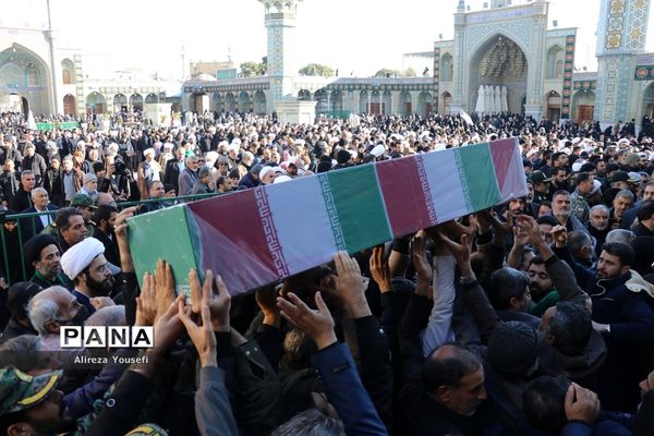 تشییع پیکرهای مطهر 7  آلاله فاطمی در قم