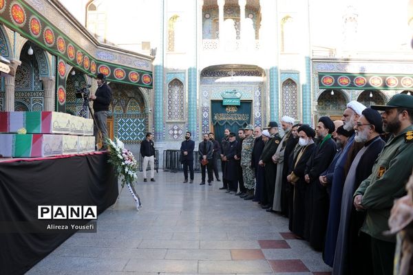 تشییع پیکرهای مطهر 7  آلاله فاطمی در قم