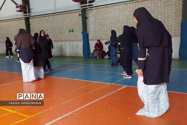 ‌بزرگترین اتاق فرار دانش‌آموزی شهرستان‌های استان تهران‌